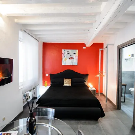 Italia House Tortellinosuite Apartment Modena